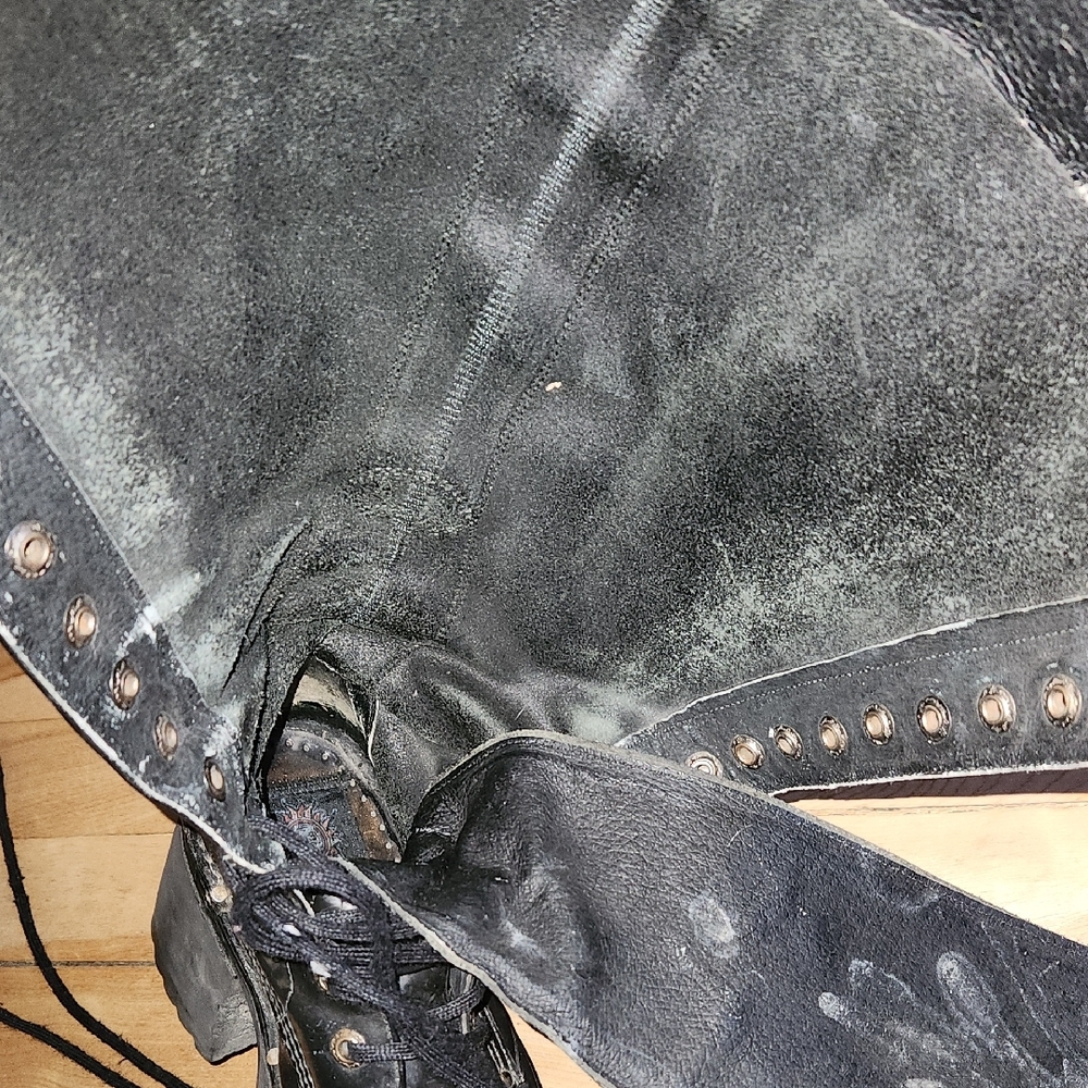 Black Platform Lace-Up Leather Boots - Picture 16 of 16
